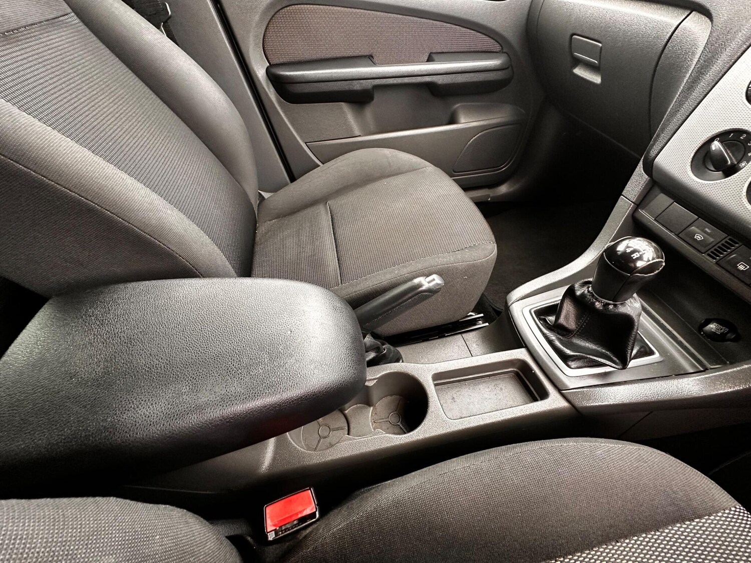 Used Ford Focus 2007 for sale - 76060660: Photo 89