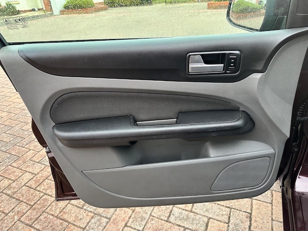 Used Ford Focus 2008 for sale - 75657533: Photo 72
