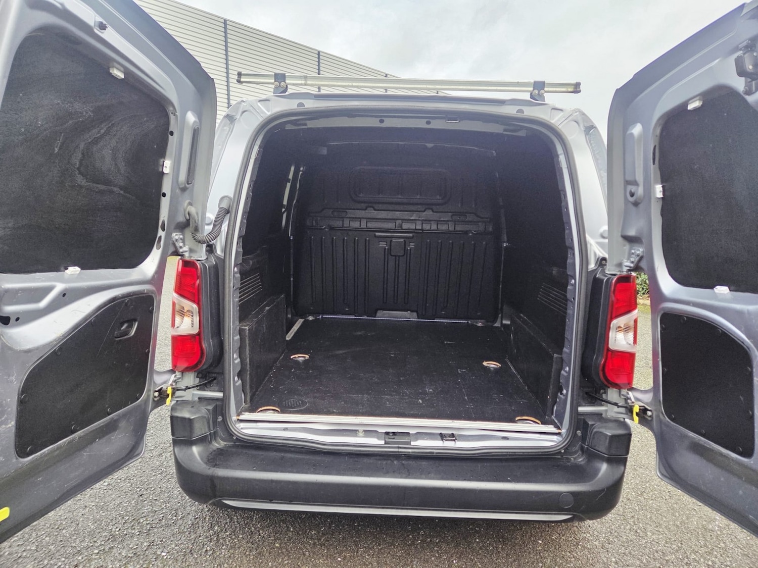 Used Vauxhall Combo 2020 for sale - 77423357: Photo 28