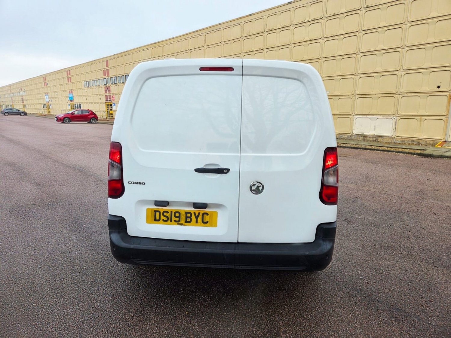 Used Vauxhall Combo 2019 for sale - 77548176: Photo 11