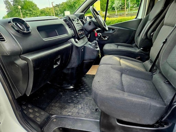 Used Vauxhall Vivaro 2015 for sale - 76108794: Photo 14