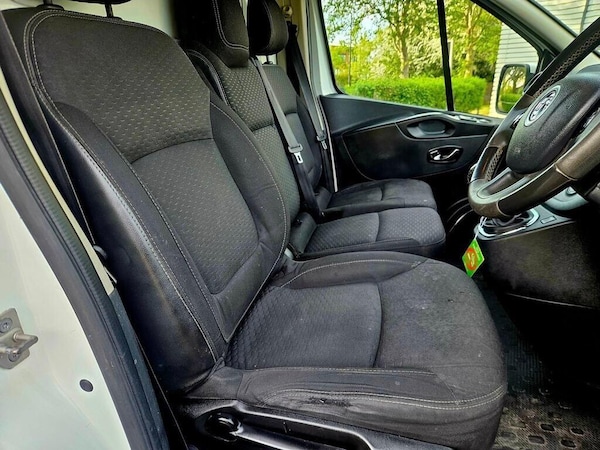 Used Vauxhall Vivaro 2015 for sale - 76108794: Photo 22