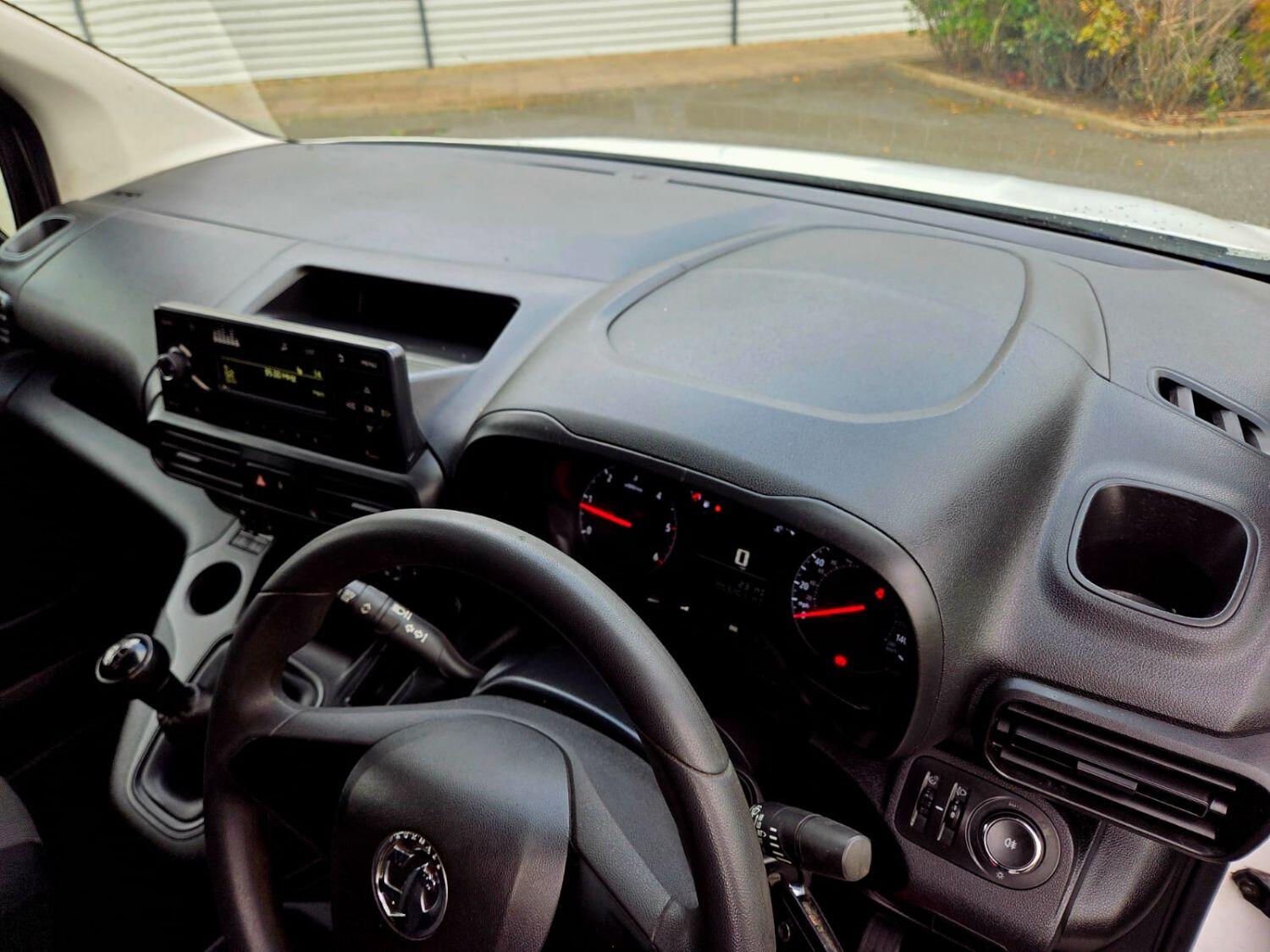 Used Vauxhall Combo 2019 for sale - 76547920: Photo 20