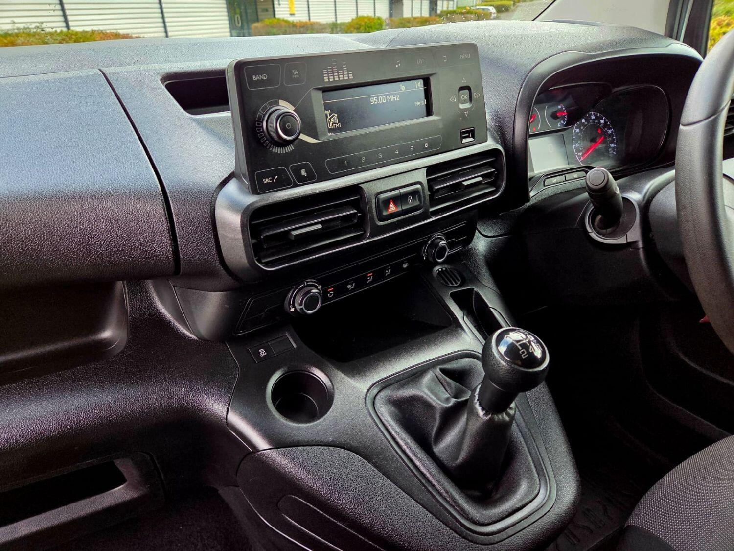 Used Vauxhall Combo 2019 for sale - 76547920: Photo 21