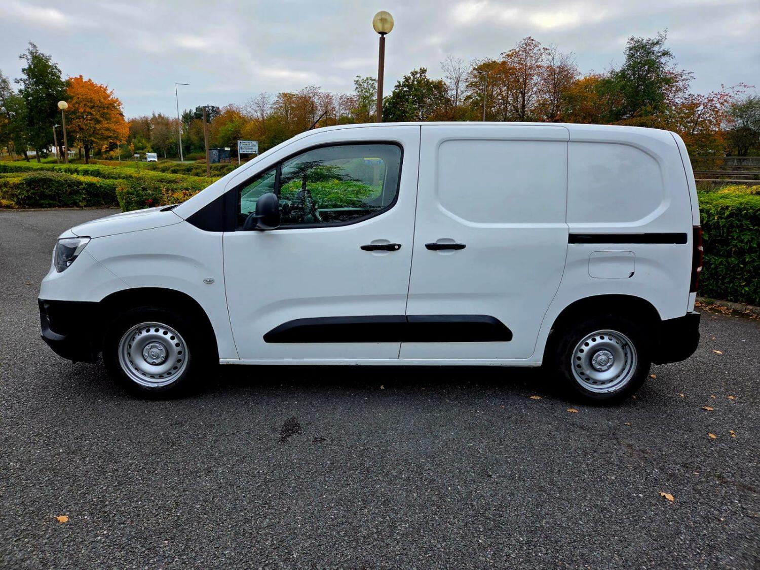 Used Vauxhall Combo 2019 for sale - 76547920: Photo 5