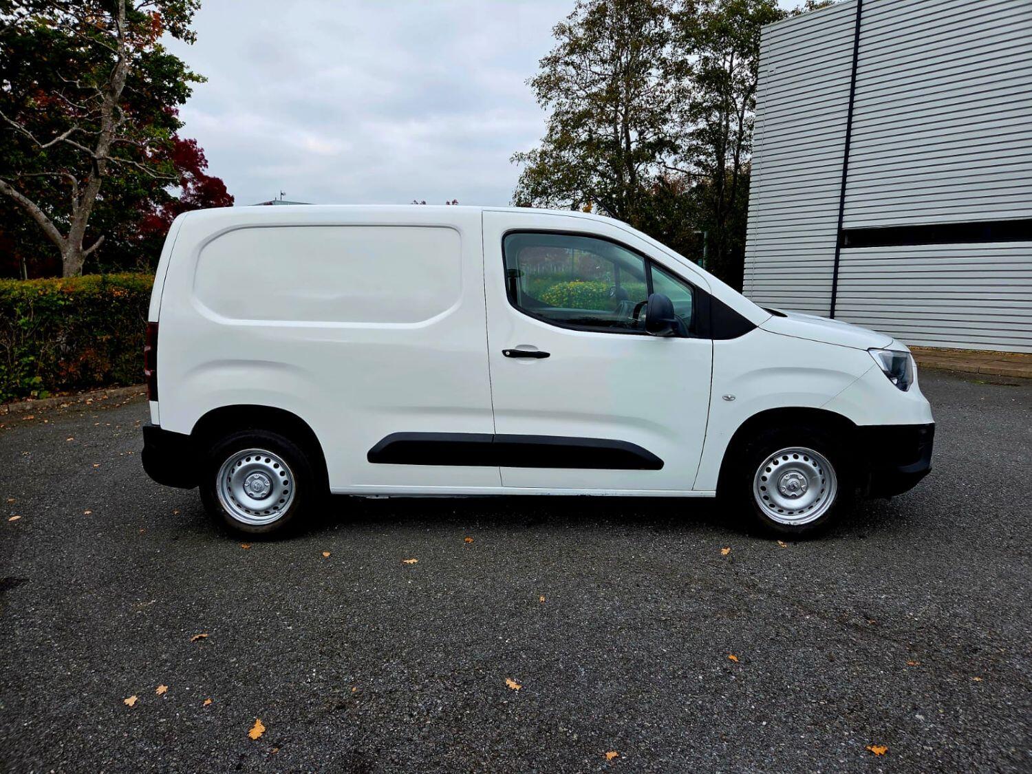 Used Vauxhall Combo 2019 for sale - 76547920: Photo 6