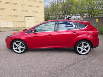 Used Ford Focus 2013 for sale - 78258110: Photo