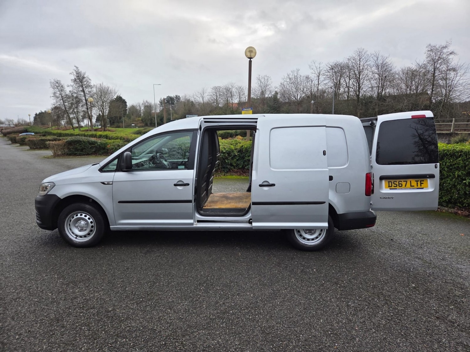 Used Volkswagen Caddy Maxi 2017 for sale - 77008074: Photo 27