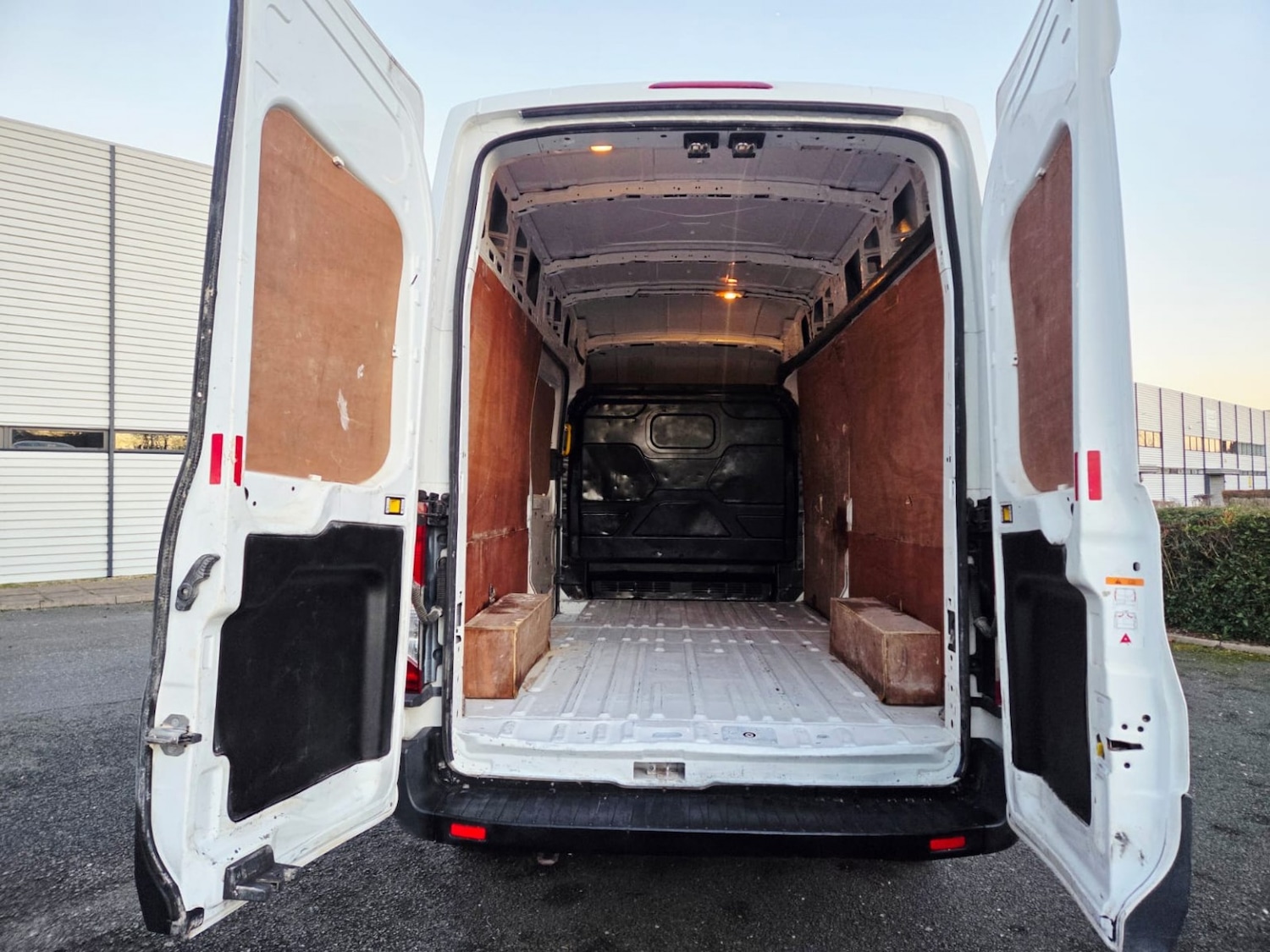 Used Ford Transit 2017 for sale - 77096947: Photo 29