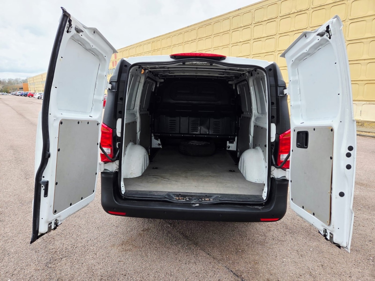 Used Mercedes-Benz Vito 2020 for sale - 78098272: Photo 26