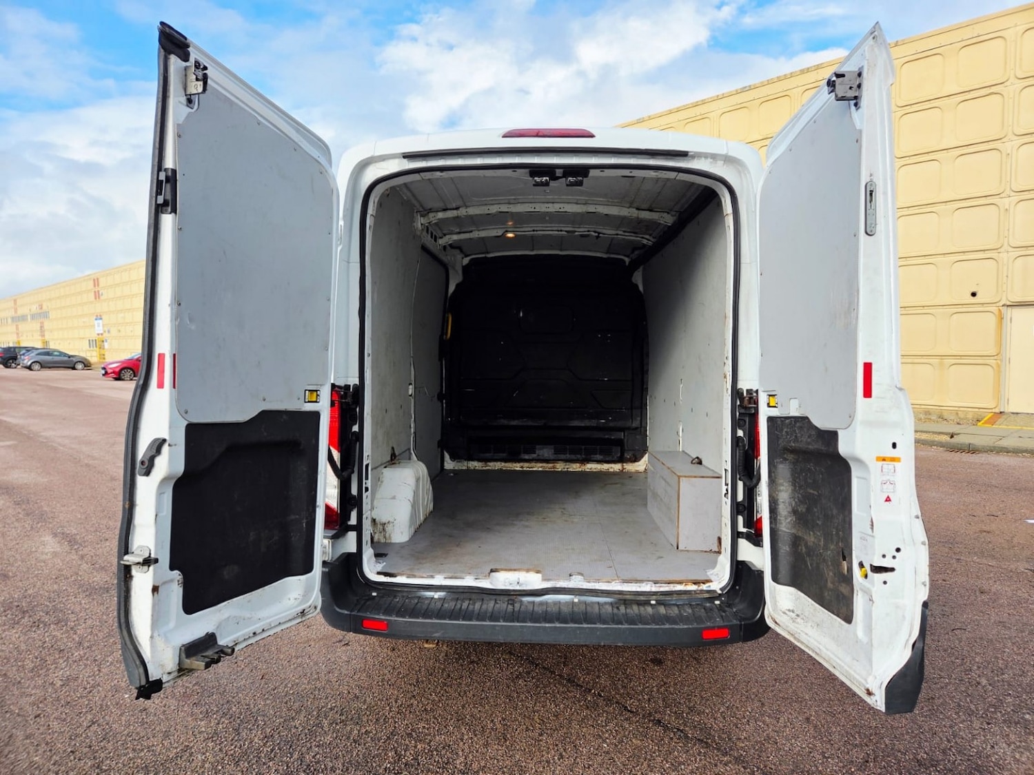 Used Ford Transit 2018 for sale - 77522052: Photo 23