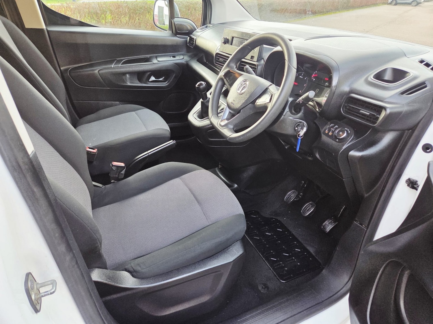 Used Vauxhall Combo 2019 for sale - 77423436: Photo 12