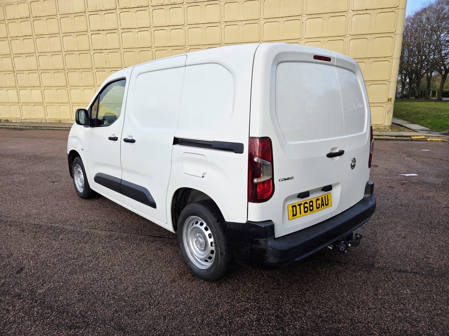 Used Vauxhall Combo 2019 for sale - 77423436: Photo 6