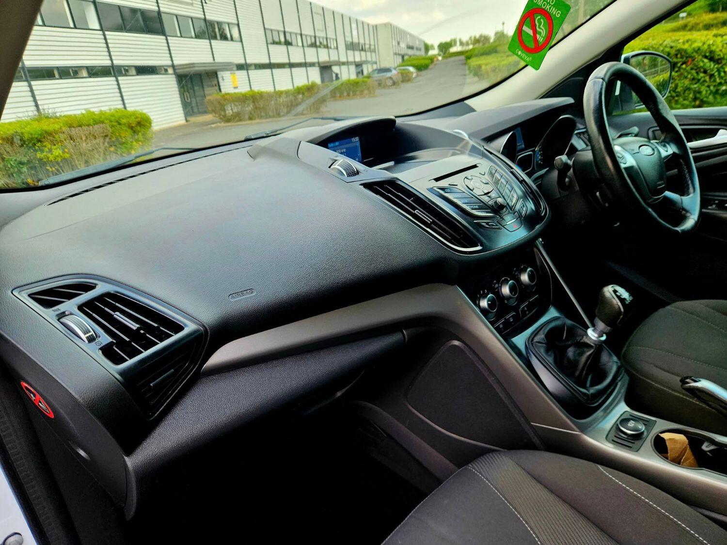 Used Ford Kuga 2015 for sale - 76387525: Photo 17