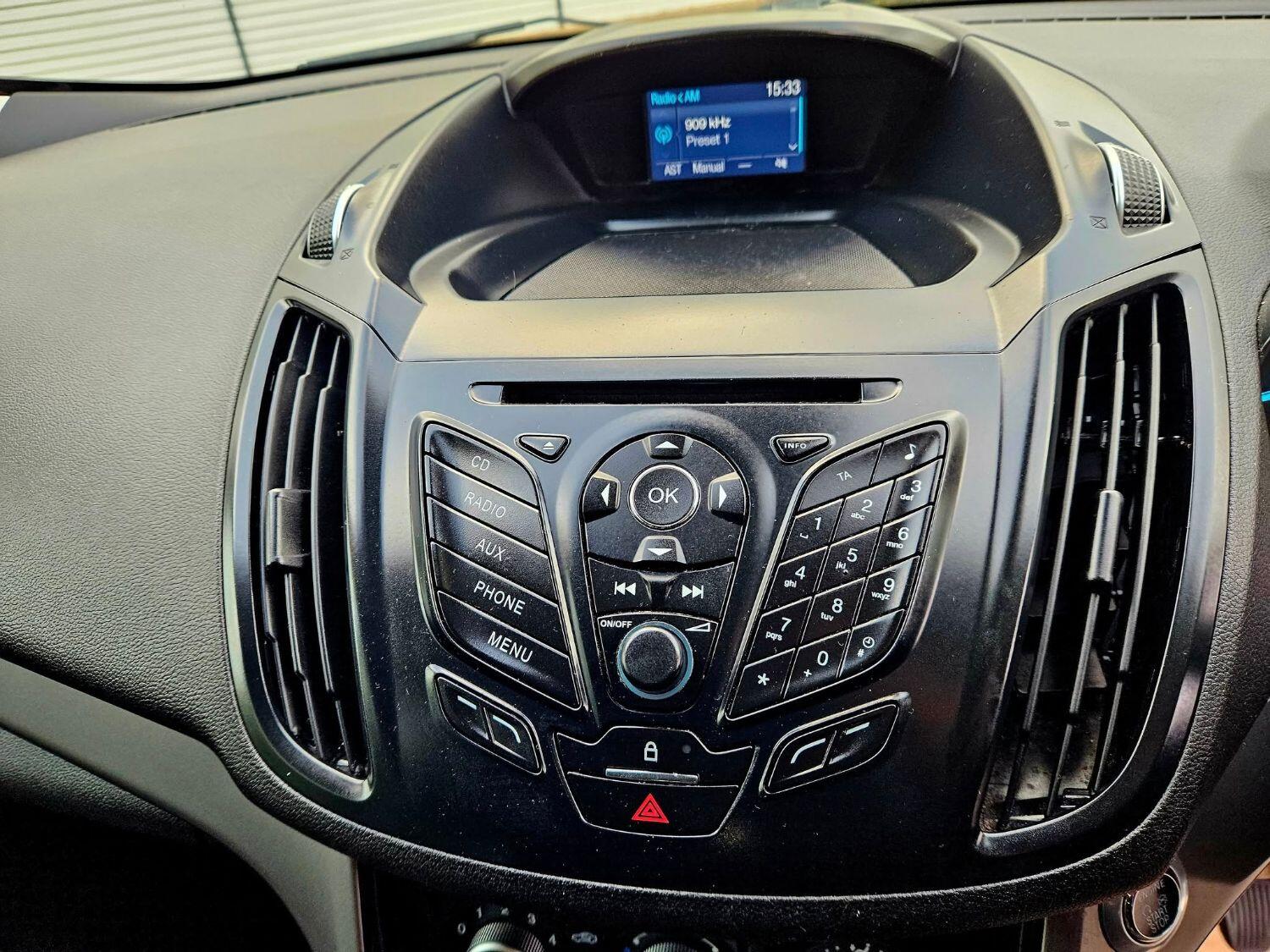 Used Ford Kuga 2015 for sale - 76387525: Photo 22