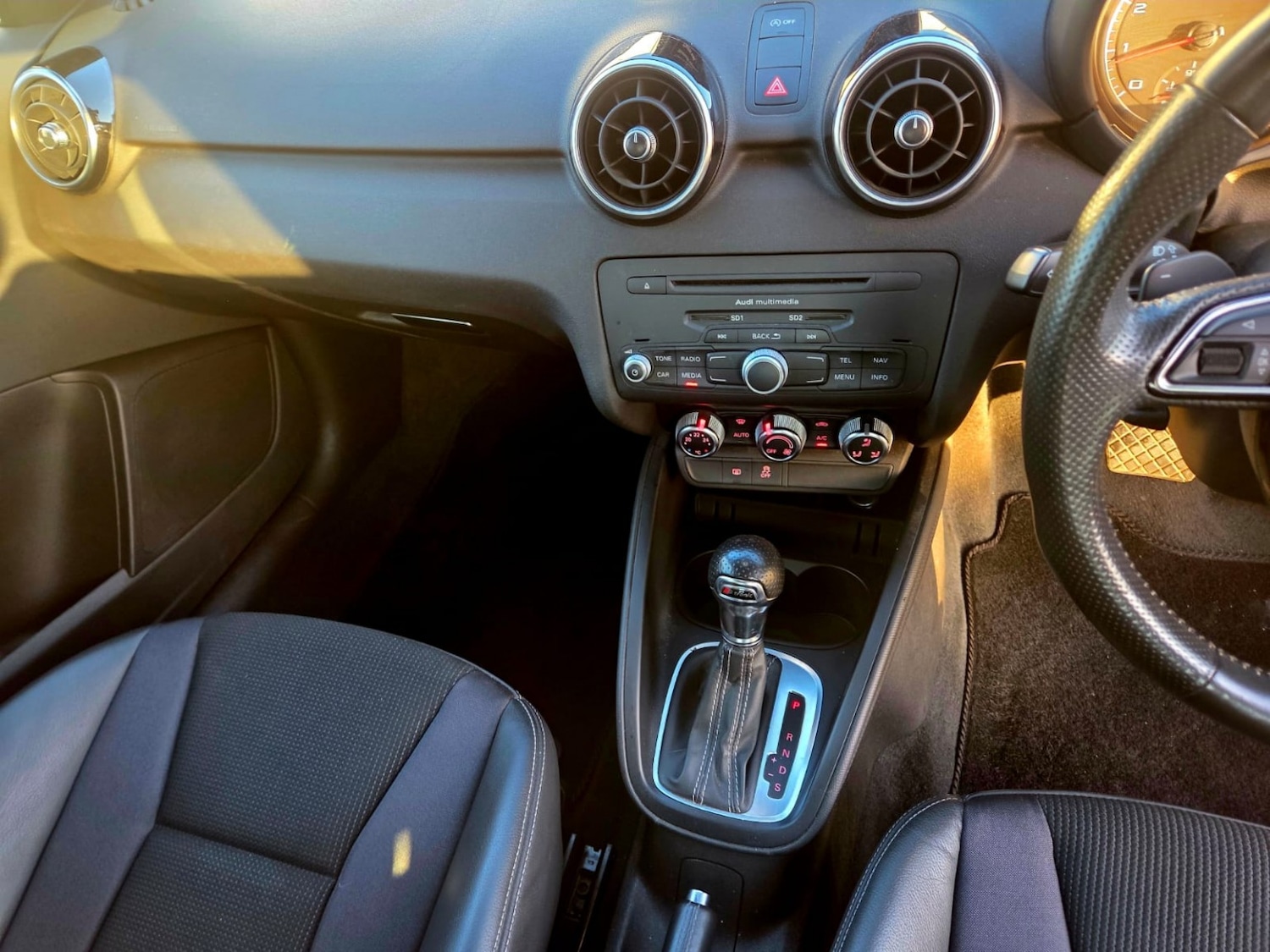 Used Audi A1 2013 for sale - 77023135: Photo 14