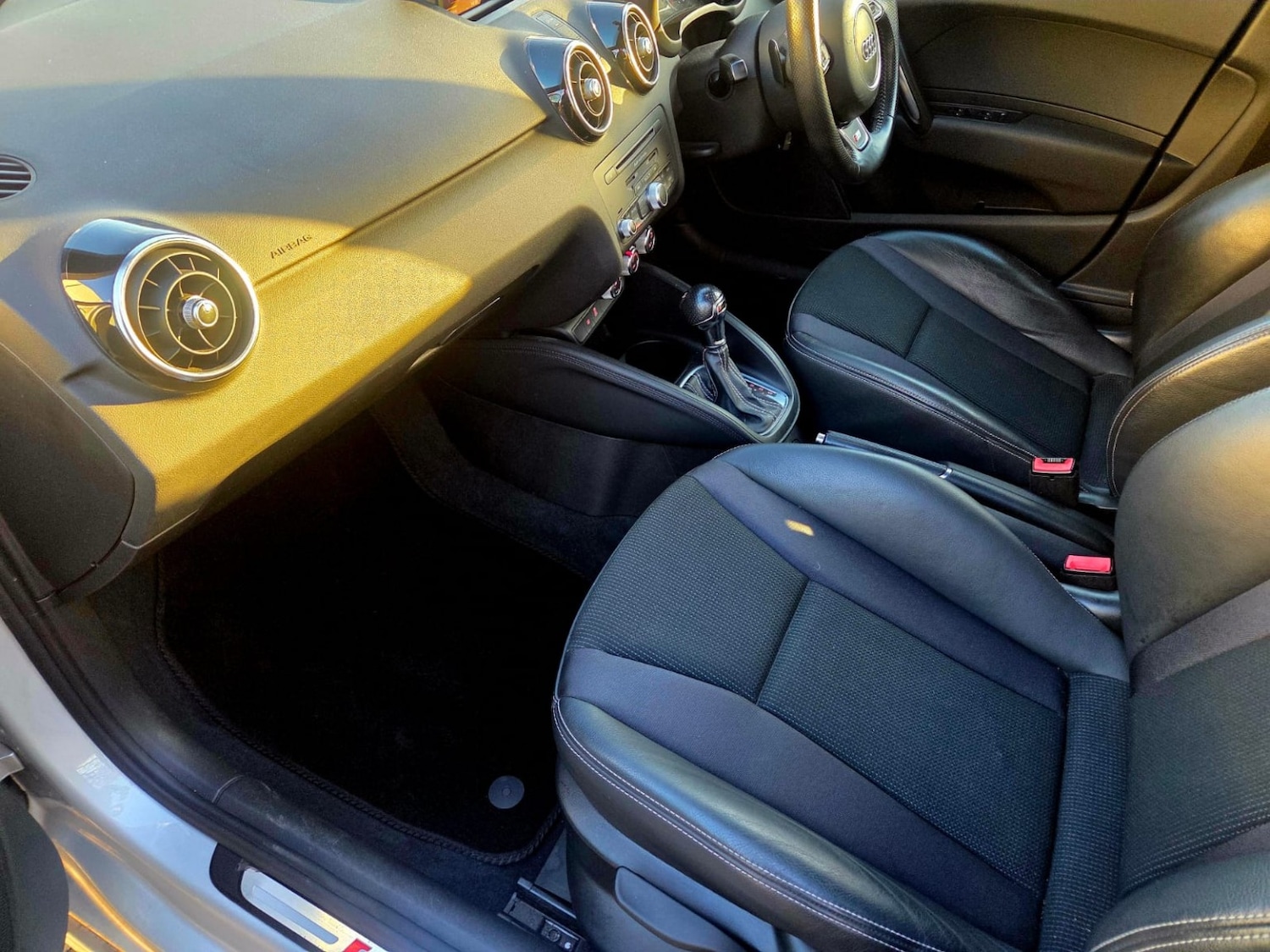 Used Audi A1 2013 for sale - 77023135: Photo 15