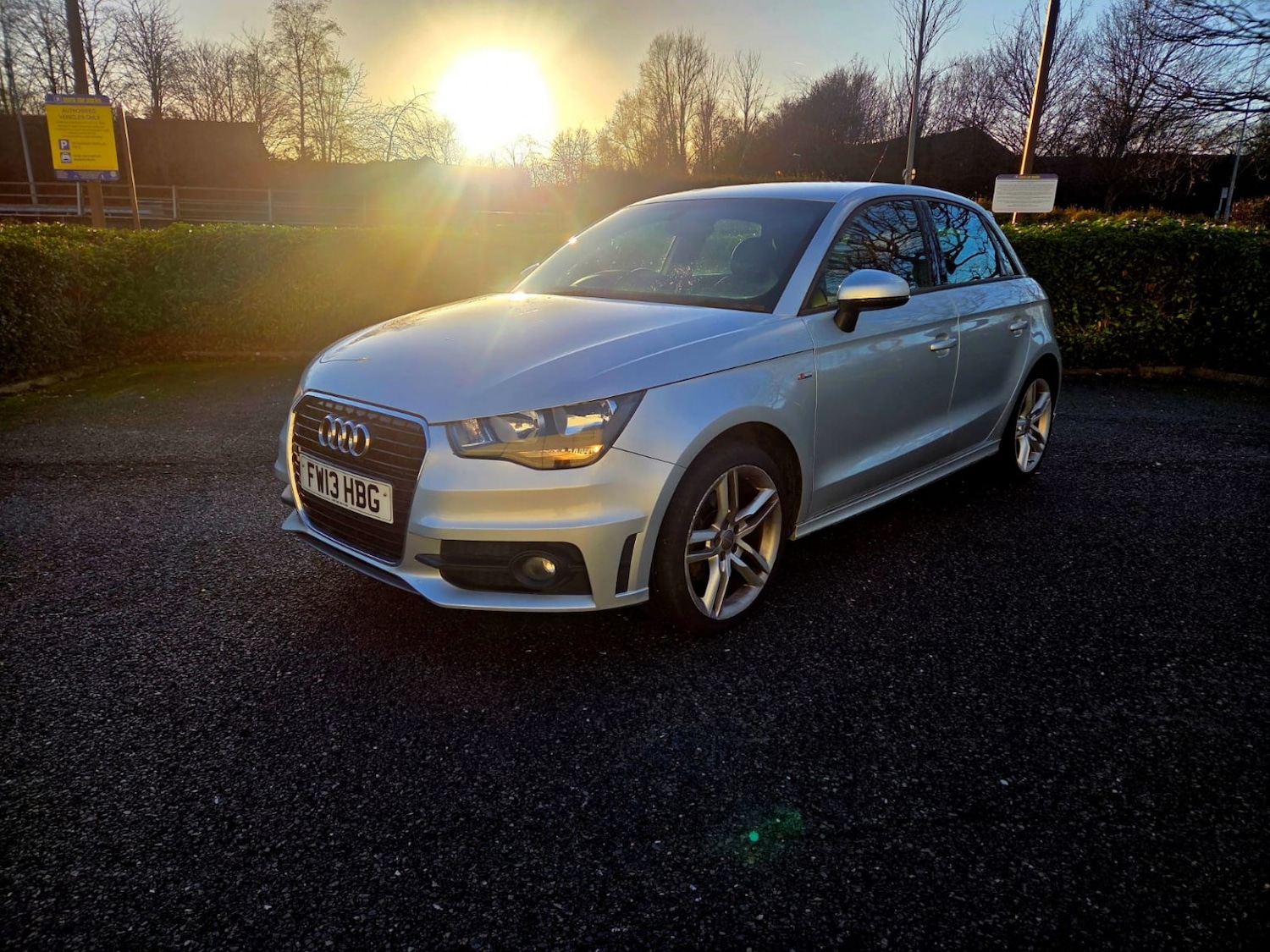 Used Audi A1 2013 for sale - 77023135: Photo 4