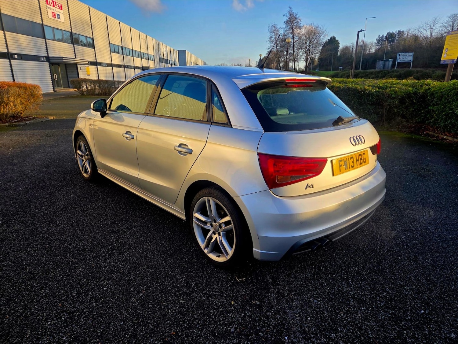 Used Audi A1 2013 for sale - 77023135: Photo 5
