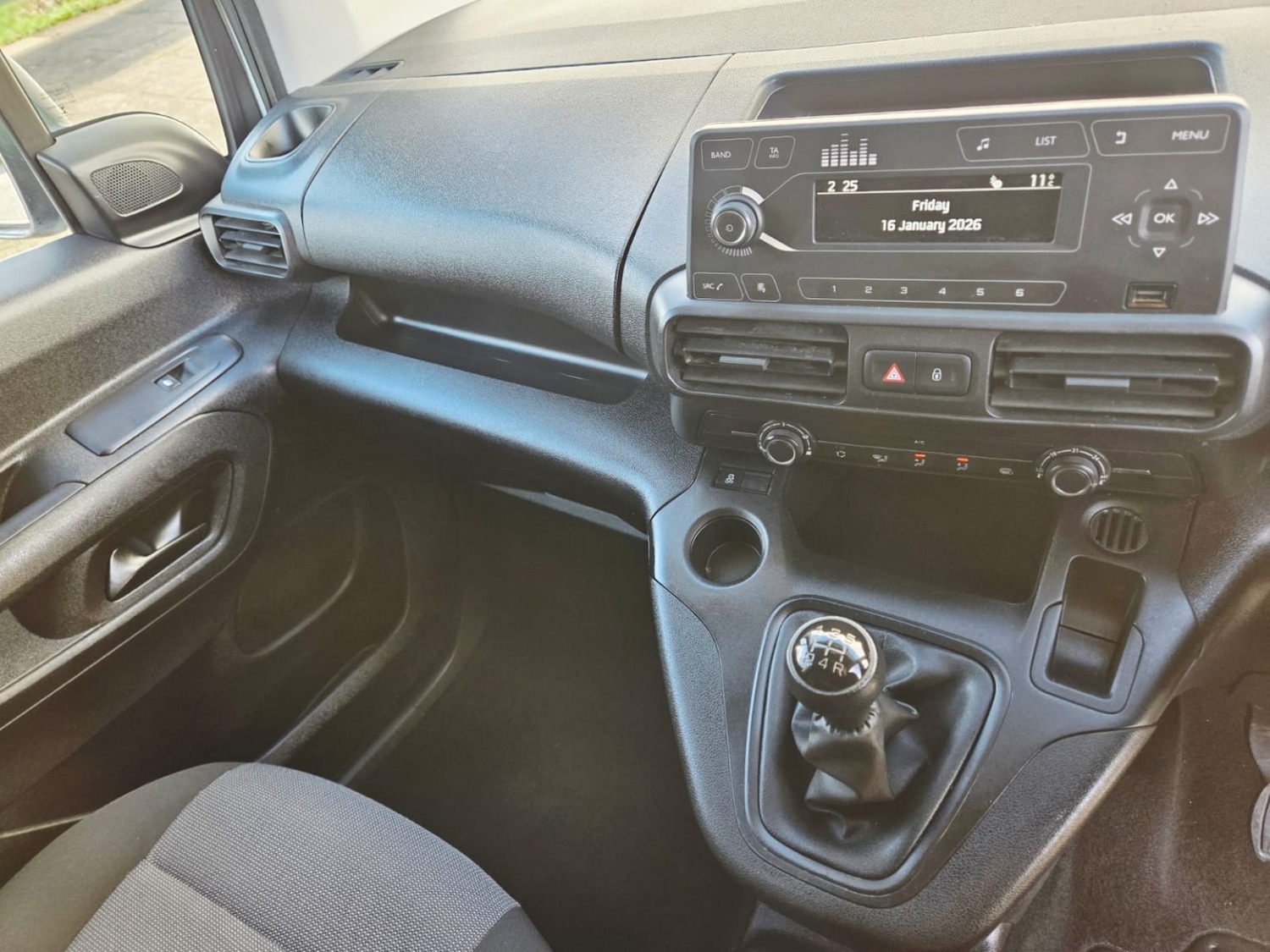 Used Vauxhall Combo 2019 for sale - 77423352: Photo 25