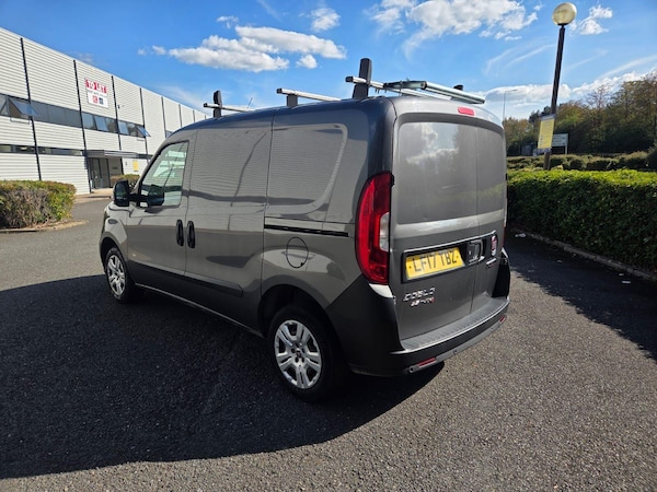 Used Fiat Doblo 2017 for sale - 76071862: Photo 5