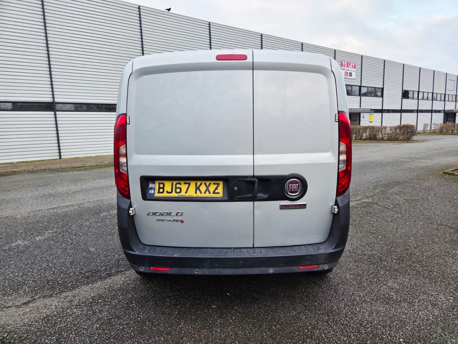 Used Fiat Doblo 2017 for sale - 77409595: Photo 10