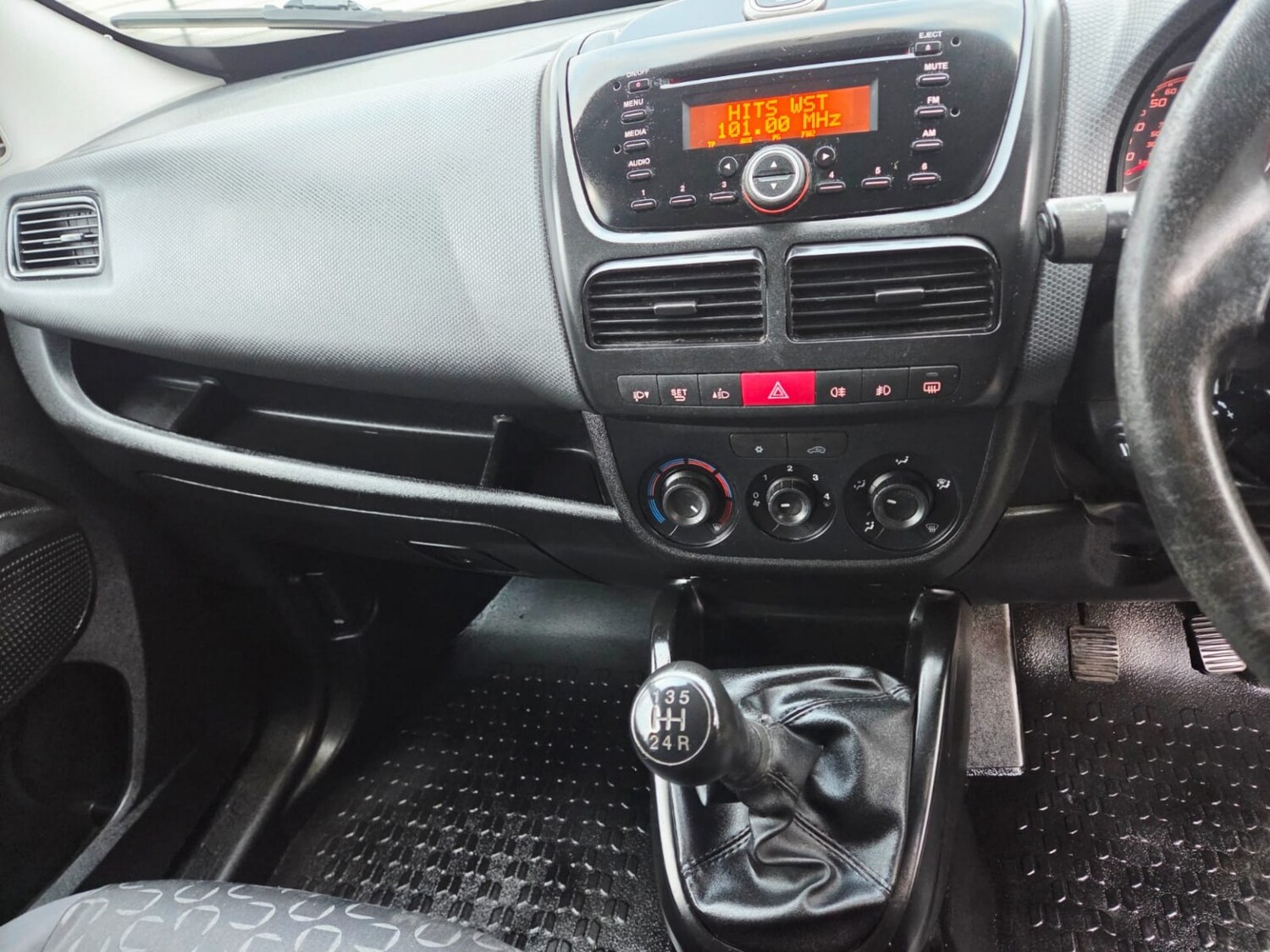 Used Fiat Doblo 2017 for sale - 77409595: Photo 13