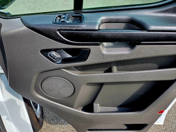 Used Ford Transit Custom 2019 for sale - 75532629: Photo 19