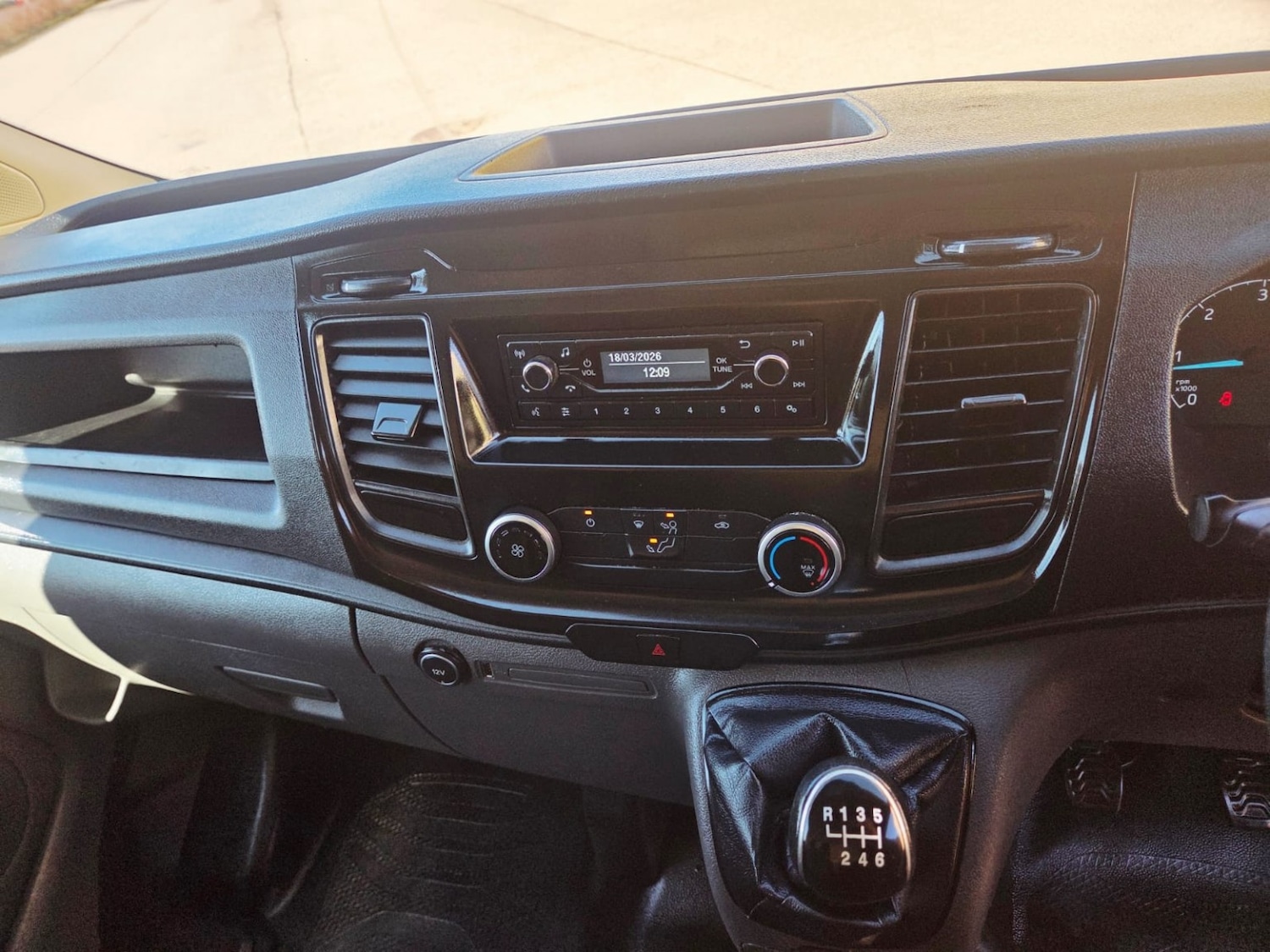 Used Ford Transit Custom 2019 for sale - 77938107: Photo 13