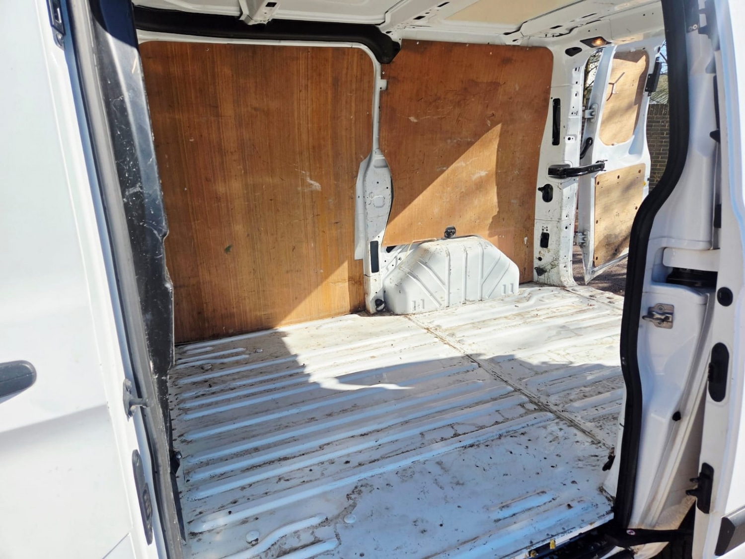 Used Ford Transit Custom 2019 for sale - 77938107: Photo 28