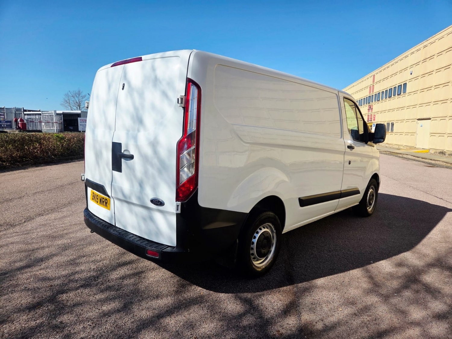Used Ford Transit Custom 2019 for sale - 77938107: Photo 6