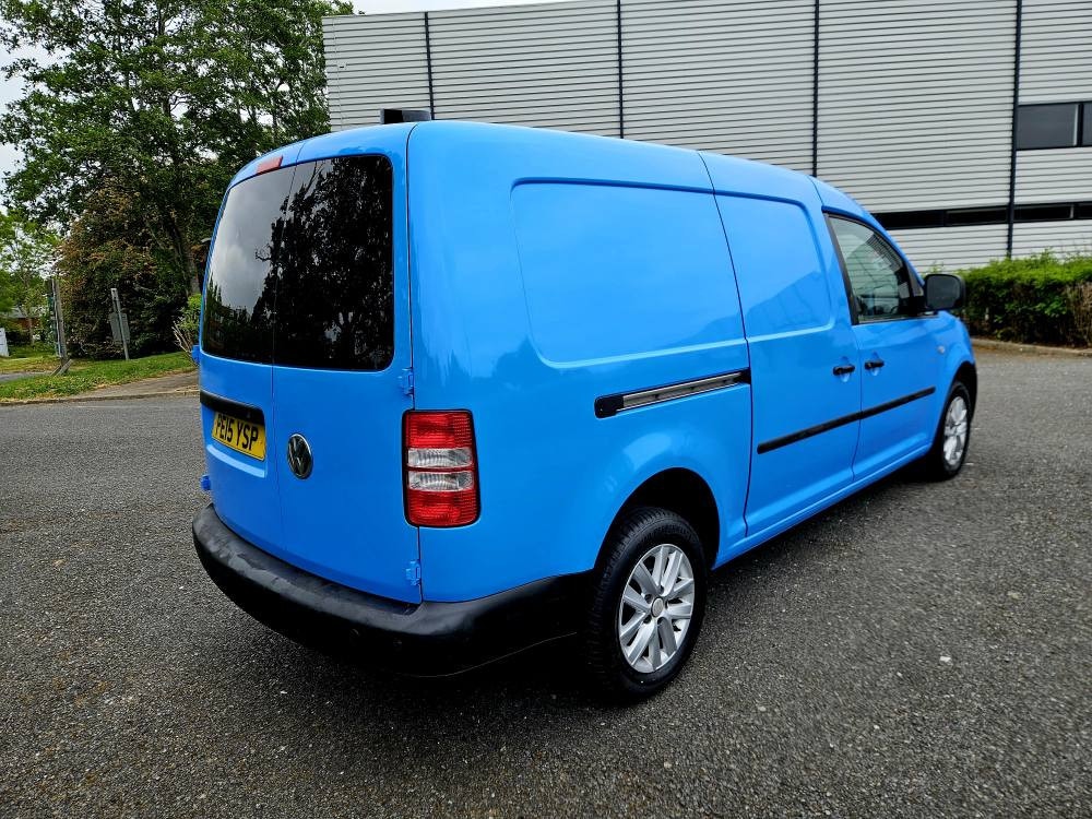 Used Volkswagen Caddy 2015 for sale - 76387534: Photo 4