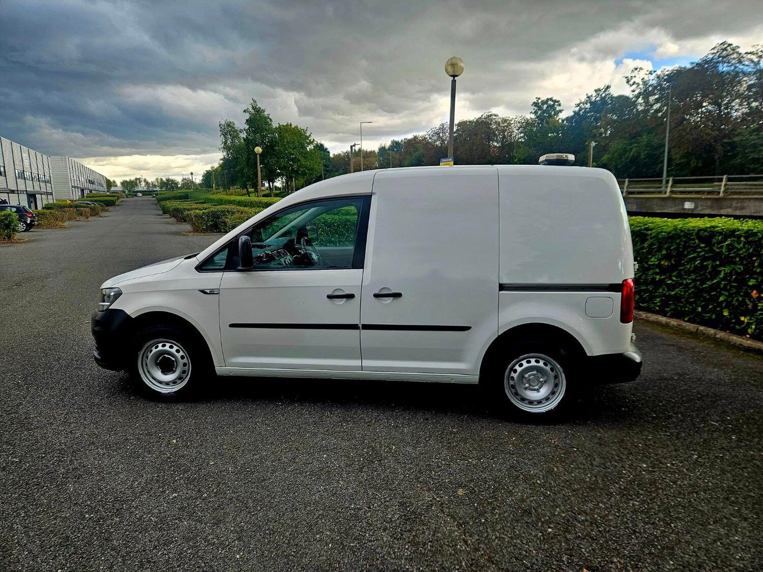 Used Volkswagen Caddy 2016 for sale - 76387531: Photo 8