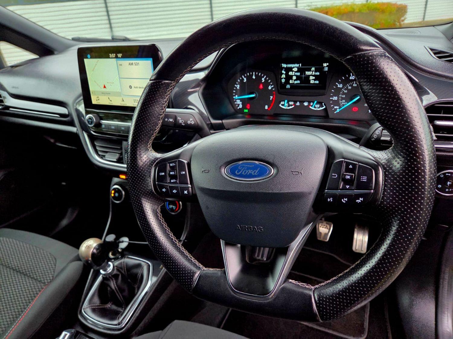 Used Ford Fiesta 2017 for sale - 76387529: Photo 21