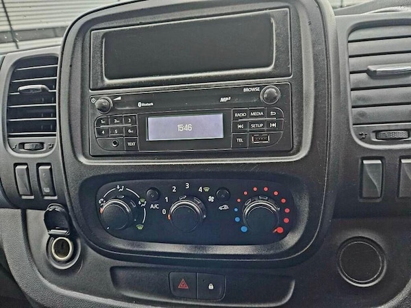 Used Vauxhall Vivaro 2015 for sale - 76108387: Photo 12