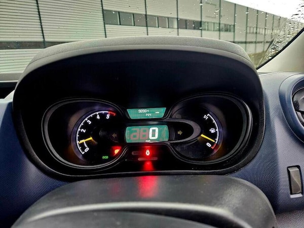 Used Vauxhall Vivaro 2015 for sale - 76108387: Photo 15