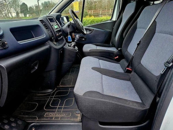Used Vauxhall Vivaro 2015 for sale - 76108387: Photo 20