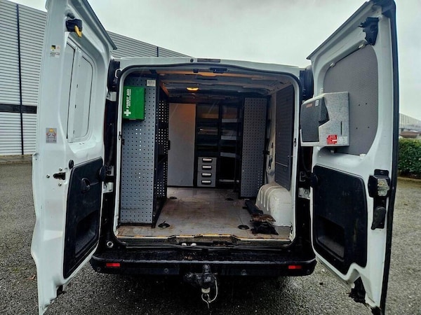 Used Vauxhall Vivaro 2015 for sale - 76108387: Photo 22