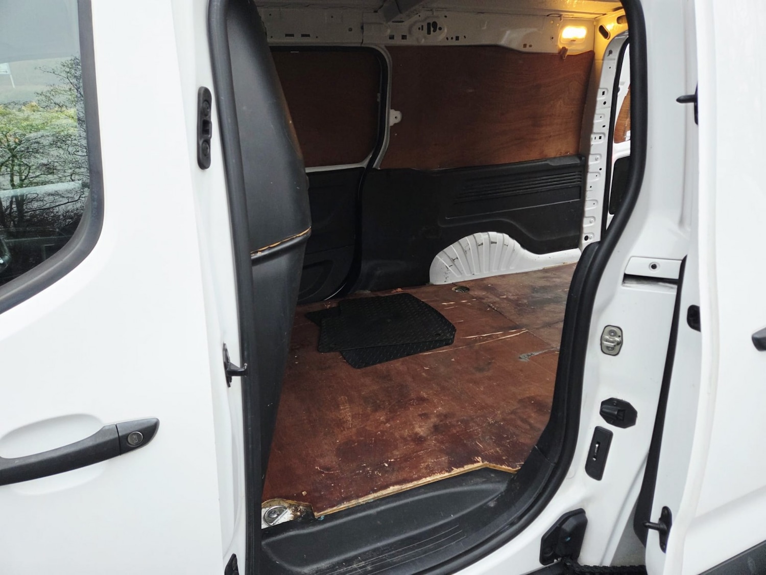 Used Vauxhall Combo 2019 for sale - 77045361: Photo 22