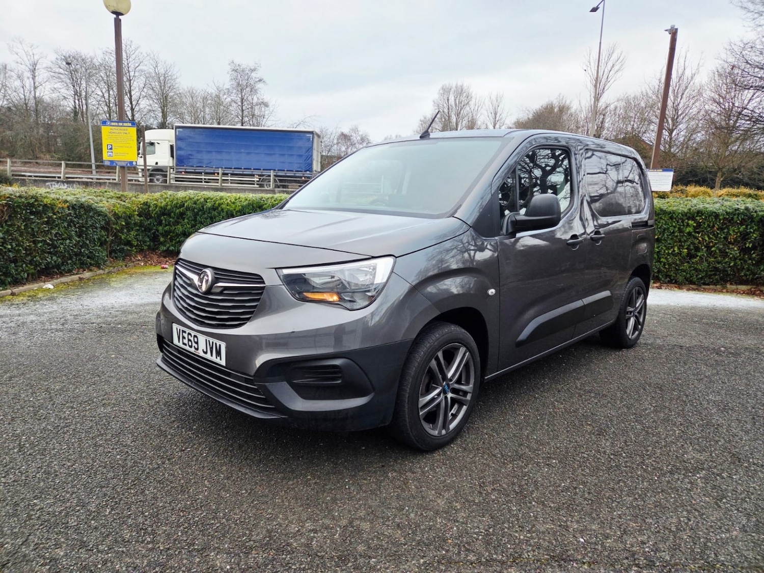 Used Vauxhall Combo 2019 for sale - 77282702: Photo 3