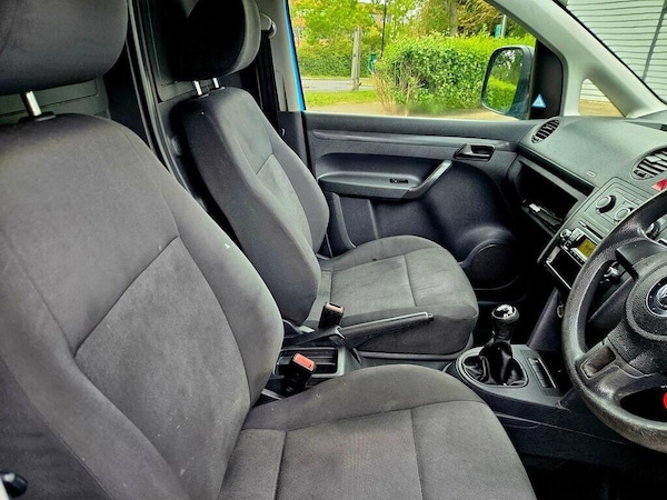 Used Volkswagen Caddy 2015 for sale - 76109916: Photo 12