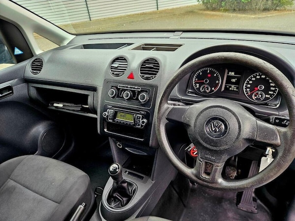 Used Volkswagen Caddy 2015 for sale - 76109916: Photo 13