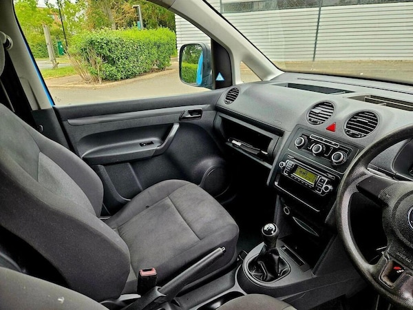 Used Volkswagen Caddy 2015 for sale - 76109916: Photo 16