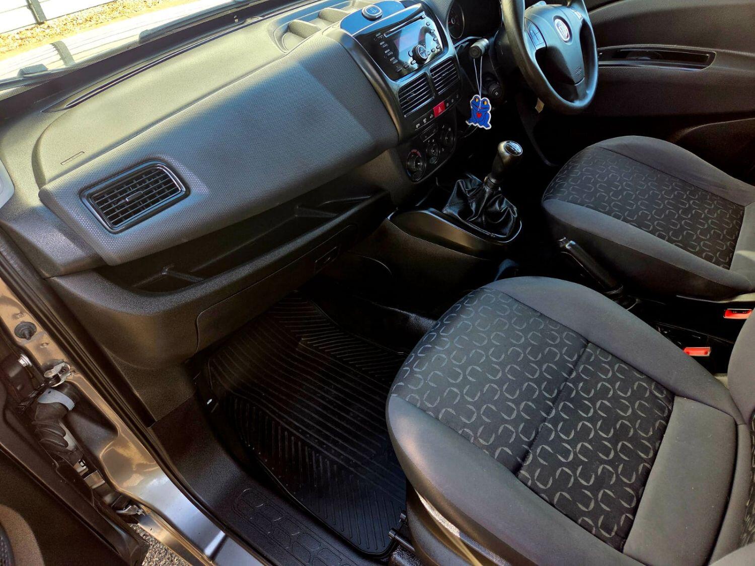 Used Fiat Doblo 2017 for sale - 76387526: Photo 13