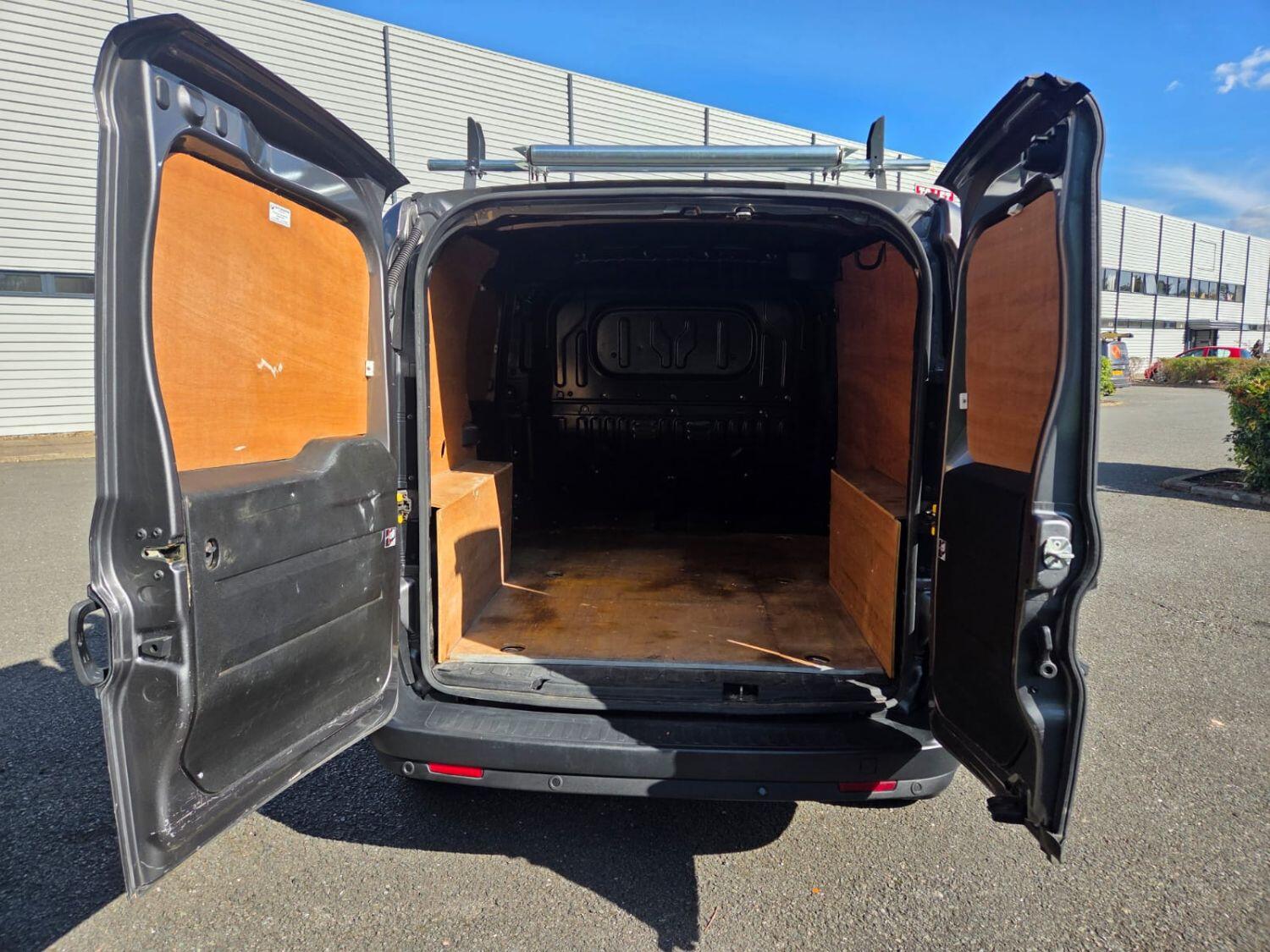 Used Fiat Doblo 2017 for sale - 76387526: Photo 27