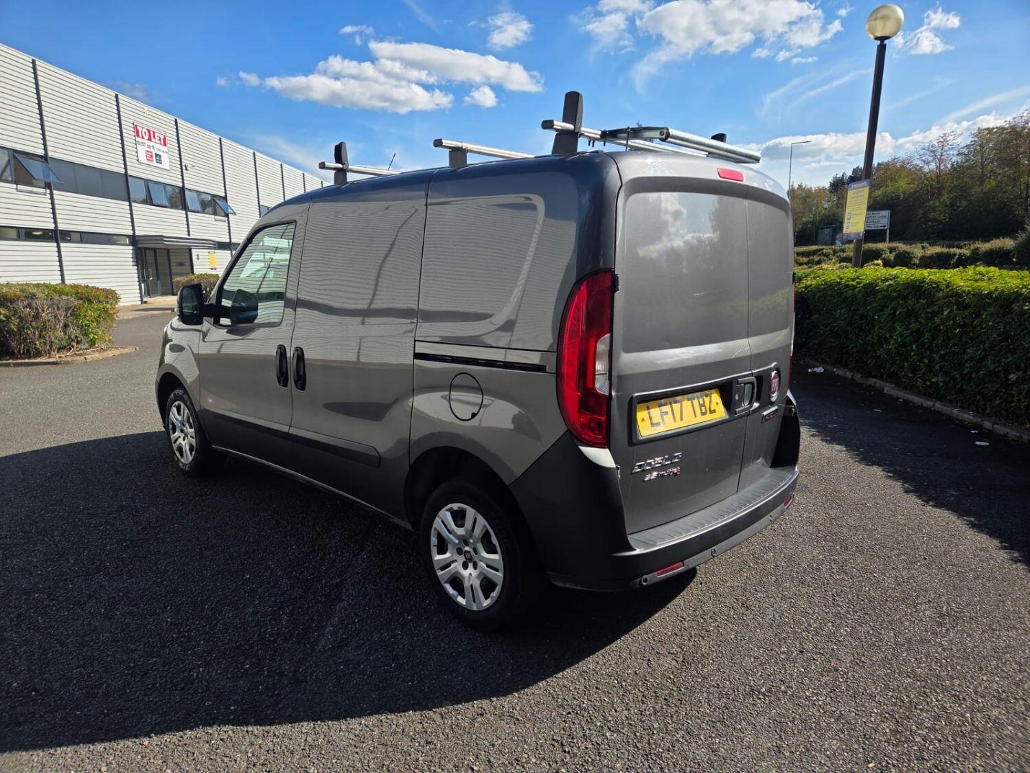 Used Fiat Doblo 2017 for sale - 76387526: Photo 5