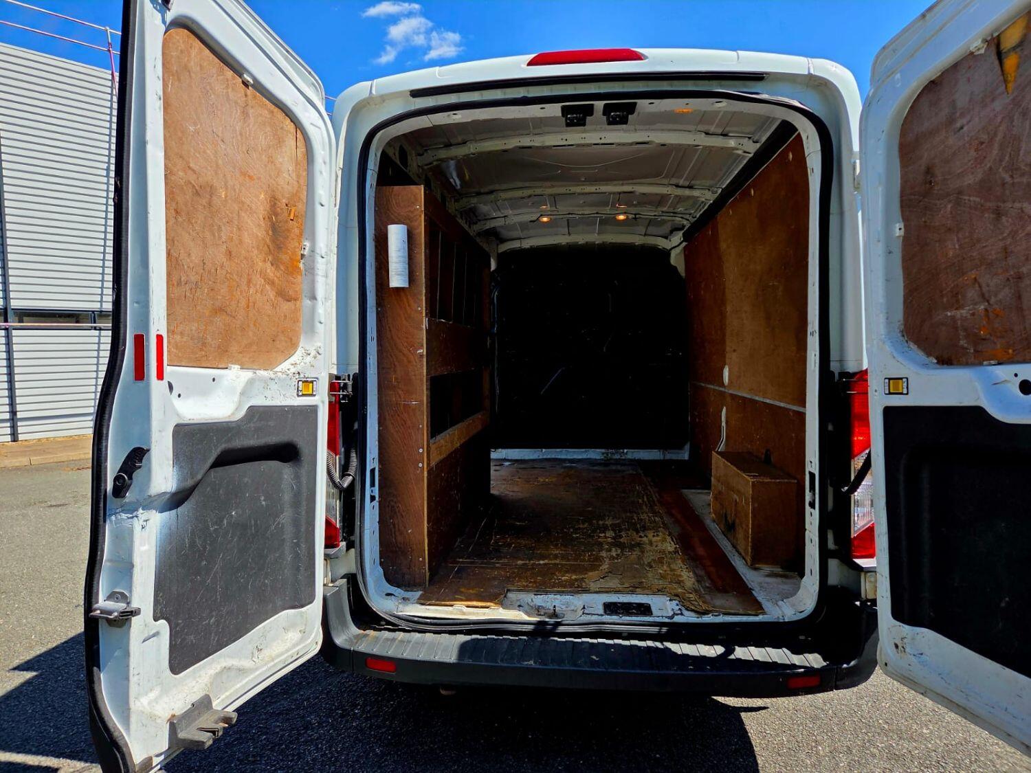 Used Ford Transit 2017 for sale - 76387528: Photo 24