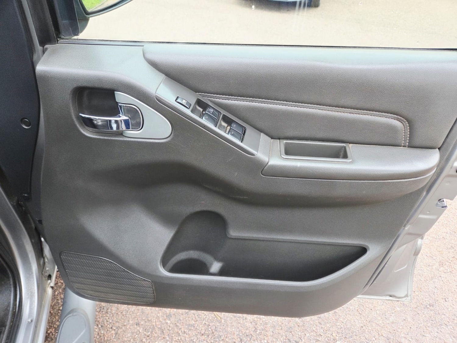 Used Nissan Navara 2015 for sale - 77572859: Photo 12