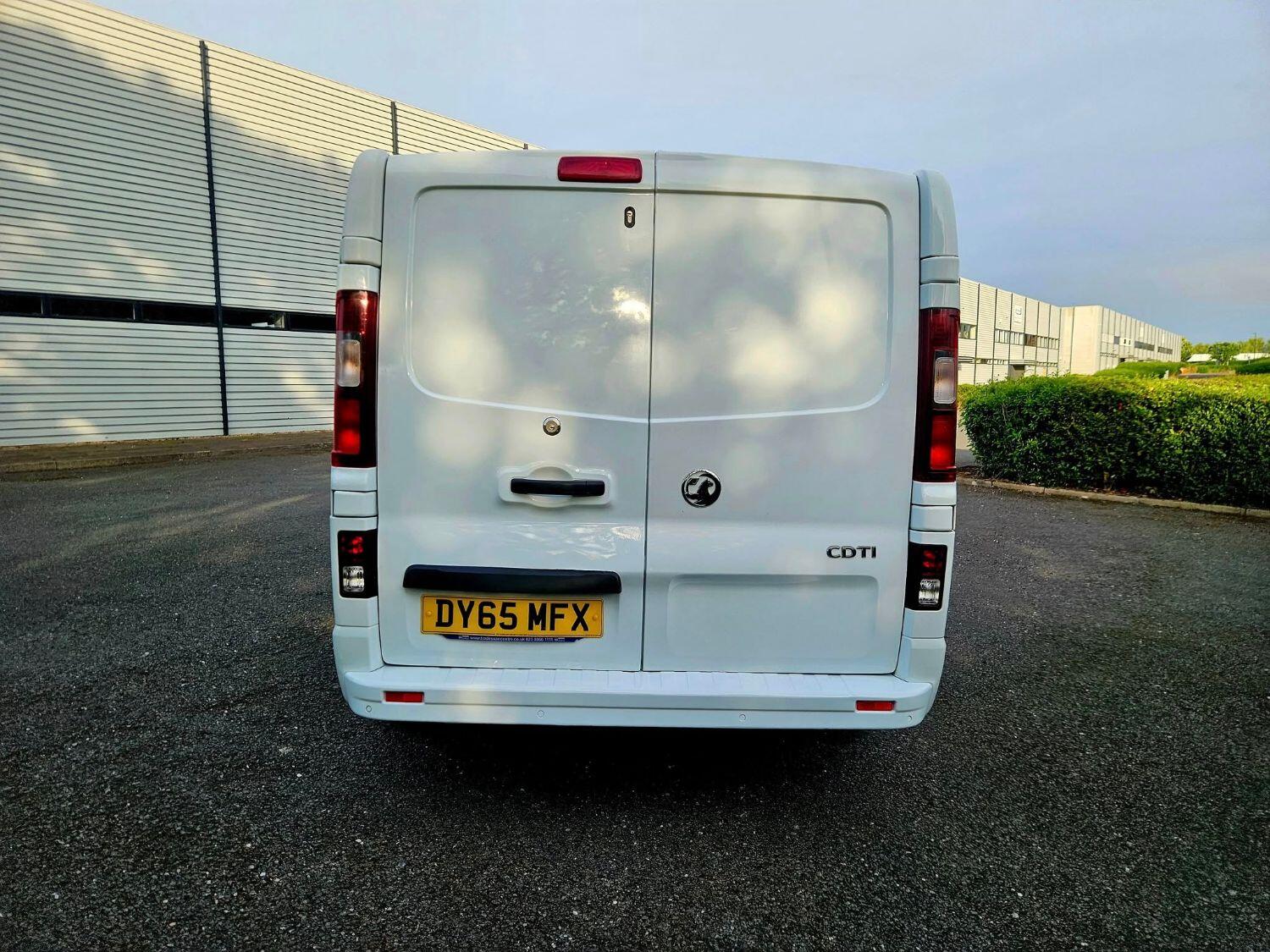Used Vauxhall Vivaro 2015 for sale - 76387543: Photo 10