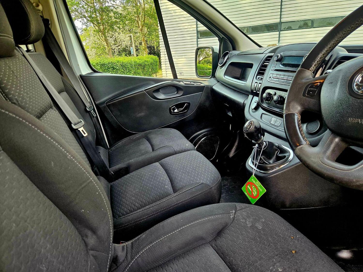 Used Vauxhall Vivaro 2015 for sale - 76387543: Photo 13